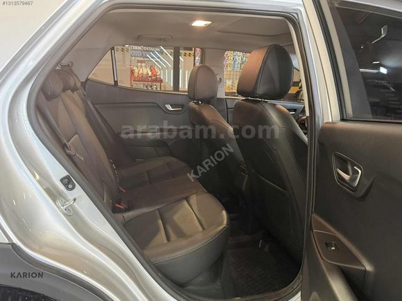 KARION DAN 2021 KIA STONIC ELEGANCE KONFOR HATASIZ AYARINDA