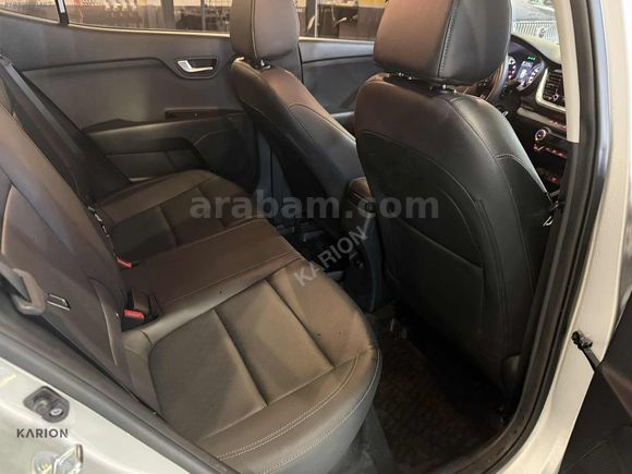 KARION DAN 2021 KIA STONIC ELEGANCE KONFOR HATASIZ AYARINDA
