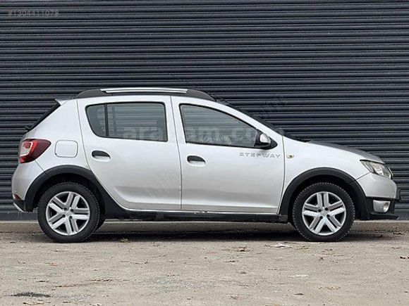 ŞEKERCİ AUTO 2015 DACİA SANDERO 1,5DCİ STEPWAY