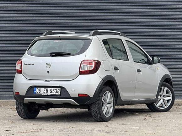 ŞEKERCİ AUTO 2015 DACİA SANDERO 1,5DCİ STEPWAY