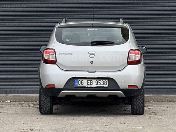 ŞEKERCİ AUTO 2015 DACİA SANDERO 1,5DCİ STEPWAY