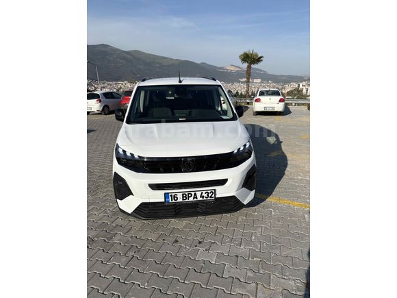 Sahibinden Peugeot Rifter 1.5 BlueHDI Allure 2025 Model 