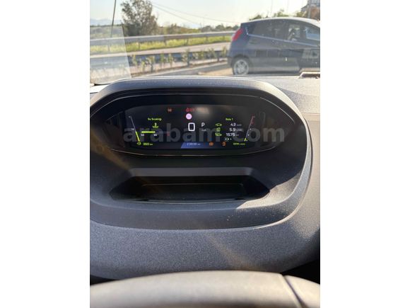 Sahibinden Peugeot Rifter 1.5 BlueHDI Allure 2025 Model 
