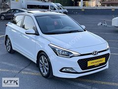 2016 HYUNDAİ i20 STYLE / CAMTAVAN / 105 BİN KM / DEĞİŞENSİZ