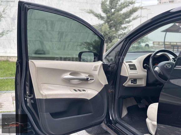 TAYYAR OTOMOTİV DEN İLK SAHİBNDEN TOYOTA AURİS OTOMATİK
