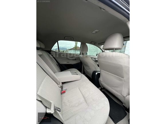 TAYYAR OTOMOTİV DEN İLK SAHİBNDEN TOYOTA AURİS OTOMATİK