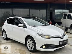 KOÇOĞLU'DAN 2017 Toyota Auris 1.6 Advance Skypack Multidrive S