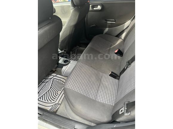 Sahibinden ihtiyactan acil satılık opel corsa  tek fiyat 2006 Model
