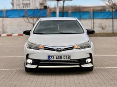 Sahibinden Toyota Corolla 1.33 Life 2016 Model 99.000 km Beyaz
