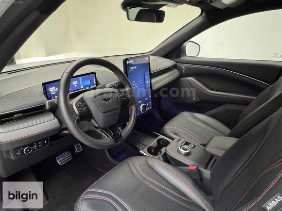 12.000Km...2025 ÇIKIŞLI...GARANTİLİ...4 ÇEKER...BANG&OLUFSEN