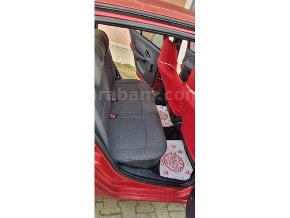 Sahibinden Renault Clio 1.2 Authentique 2005 Model