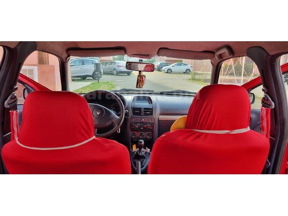 Sahibinden Renault Clio 1.2 Authentique 2005 Model