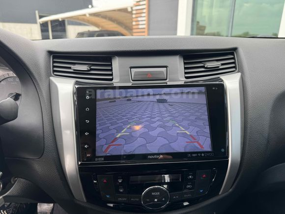 AUTO SRC 2018 NİSSAN NAVARA 4x2