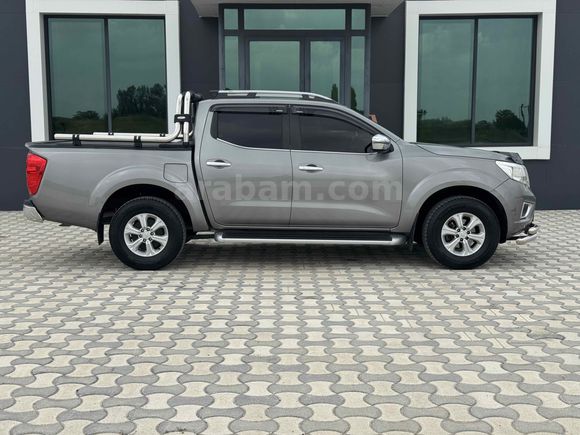 AUTO SRC 2018 NİSSAN NAVARA 4x2