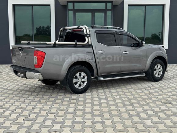 AUTO SRC 2018 NİSSAN NAVARA 4x2