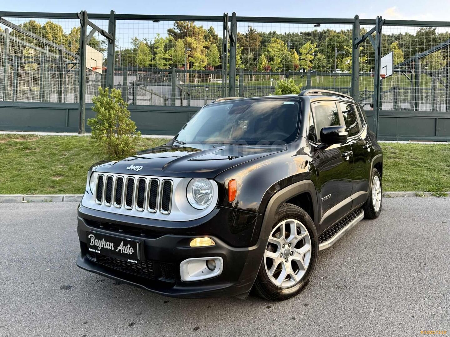 Galeriden Jeep Renegade 1.6 MultiJet Longitude 2017 Model İstanbul 145.000 km Siyah 5