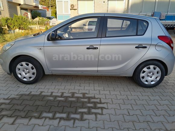 İLK Sahibinden Hyundai i20 Troy 1.2 DOHC Team 2012 Model Antalya-ALANYA