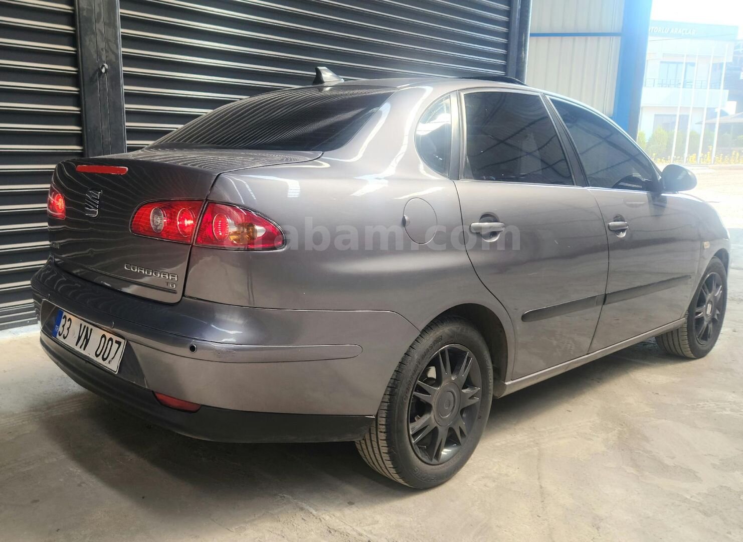 Sahibinden Seat Cordoba 1.4 TDI Signo 2004 Model Mersin 363.000 km Gri (titanyum) 6