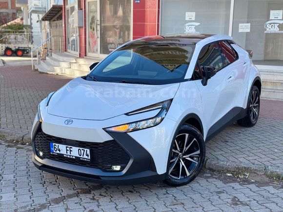 Sahibinden Toyota C-HR 1.8 Hybrid Passion 2024 Model