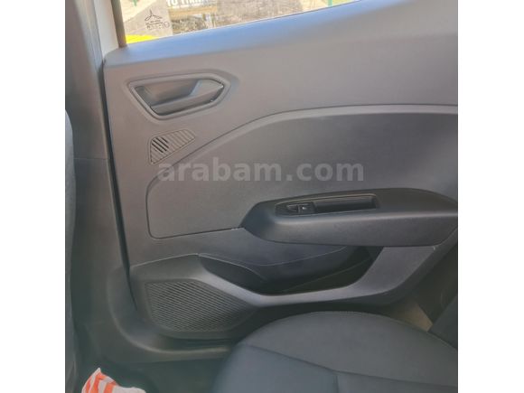 Sahibinden Renault Clio 1.0 TCe Equilibre 2024 Model