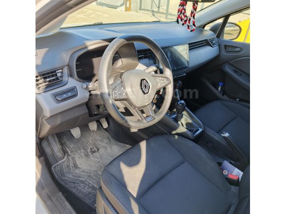 Sahibinden Renault Clio 1.0 TCe Equilibre 2024 Model