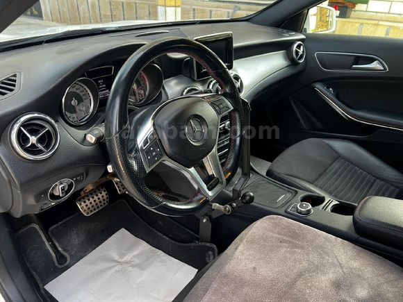 Sahibinden Mercedes - Benz GLA 200 AMG 2014 Model