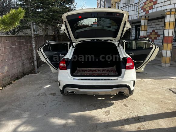 Sahibinden Mercedes - Benz GLA 200 AMG 2014 Model