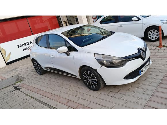 Renault Clio 1.5 dCi Joy 2013 Model