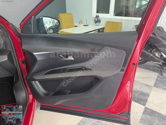 2023 PEUGEOT 3008//1.2 PURETECH// E-TOGGLE EAT8//HATASIZ 30BİNDE