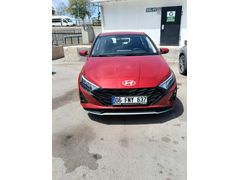 Sahibinden Hyundai i20 1.0 T-GDI Style 2025 Model