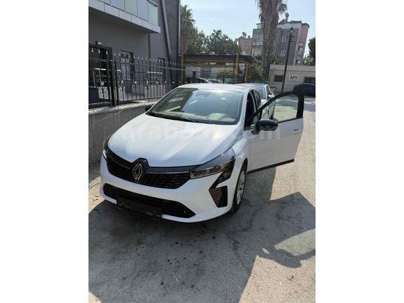 Sahibinden Renault Clio 1.0 TCe Equilibre 2024 Model 