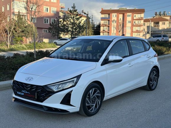 SIFIR AYARINDA HYUNDAİ İ20 1.0 T-GDİ STYLE NAVİGATİON OTOMATİK