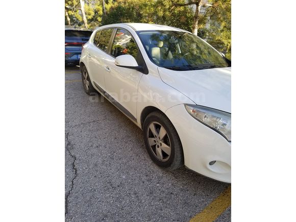 Sahibinden Renault Megane 1.6 Expression 2010 Model