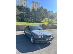 Sahibinden BMW 5 Serisi 520i Standart 1996 Model  400.000 km Gri (titanyum)