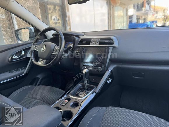 RENAULT KADJAR DİZEL OTOMATİK CAM TAVANLI