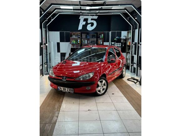 Sahibinden Peugeot 206 1.4 XS 2000 Model  290.000 km Kırmızı