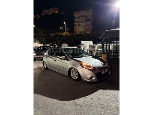 Sahibinden Renault Clio 1.2 Expression 2010 Model 