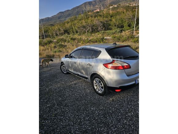 Sahibinden Renault Megane 1.5 dCi Touch 2013 Model