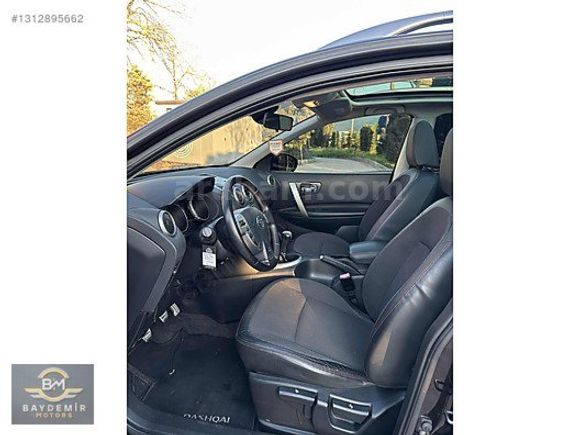 İLK ELDEN 70 BİN KM DE QASHQAİ 1.6 PLATİNUM CAM TAVAN FULL+