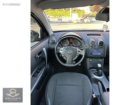 İLK ELDEN 70 BİN KM DE QASHQAİ 1.6 PLATİNUM CAM TAVAN FULL+