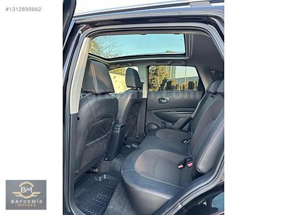 İLK ELDEN 70 BİN KM DE QASHQAİ 1.6 PLATİNUM CAM TAVAN FULL+