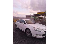 Sahibinden Citroen C5 1.6 e-HDi Confort 2014 Model  244.000 km Beyaz