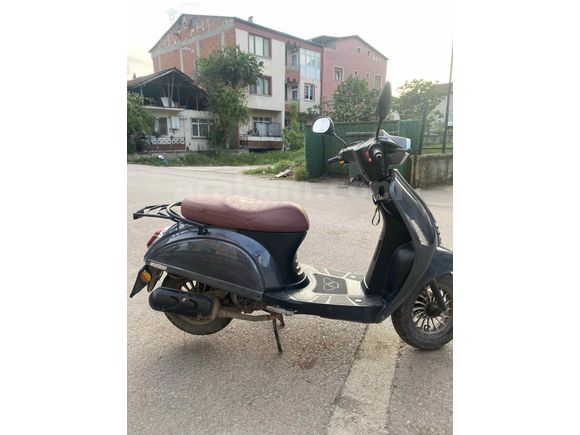 Akü ve bakımları 7 haftalık  kask hediyeli  