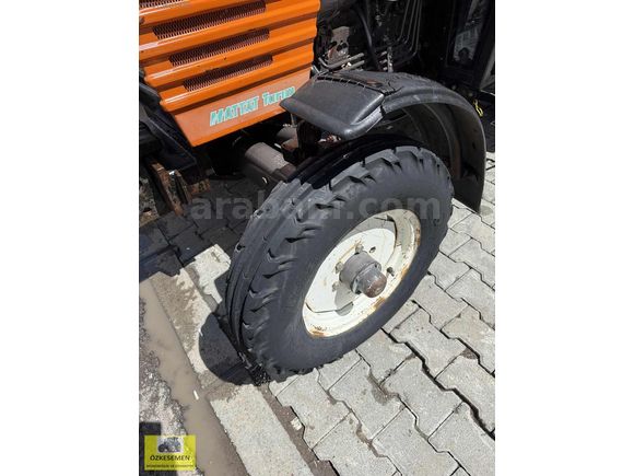 Unıversal 533 2008 model orijinal kabin 5000 saatte