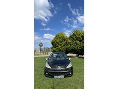 Sahibinden Peugeot 207 1.6 HDi Feline 2009 Model  335.000 km Siyah