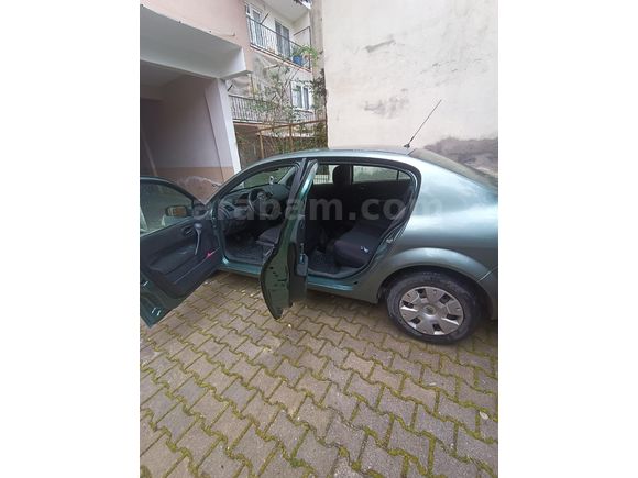 Sahibinden Renault Megane 1.5 dCi Authentique 2005 Model