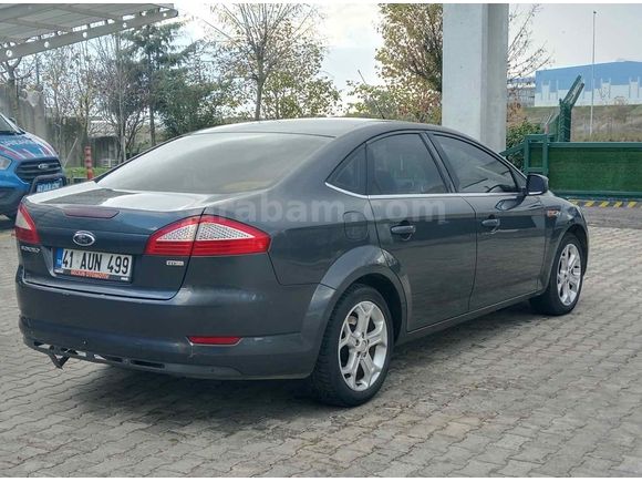 Sahibinden Ford Mondeo 2.0 TDCi Selective 2011 Model   12 çıkışlı
