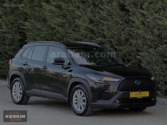 KESKİN AUTODAN 2022 TOYOTA COROLLA CROSS 1.8 HYBRID FLAME X-PACK