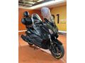  Yamaha X-Max 400 ABS MOMO DESIGN