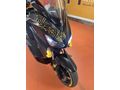  Yamaha X-Max 400 ABS MOMO DESIGN